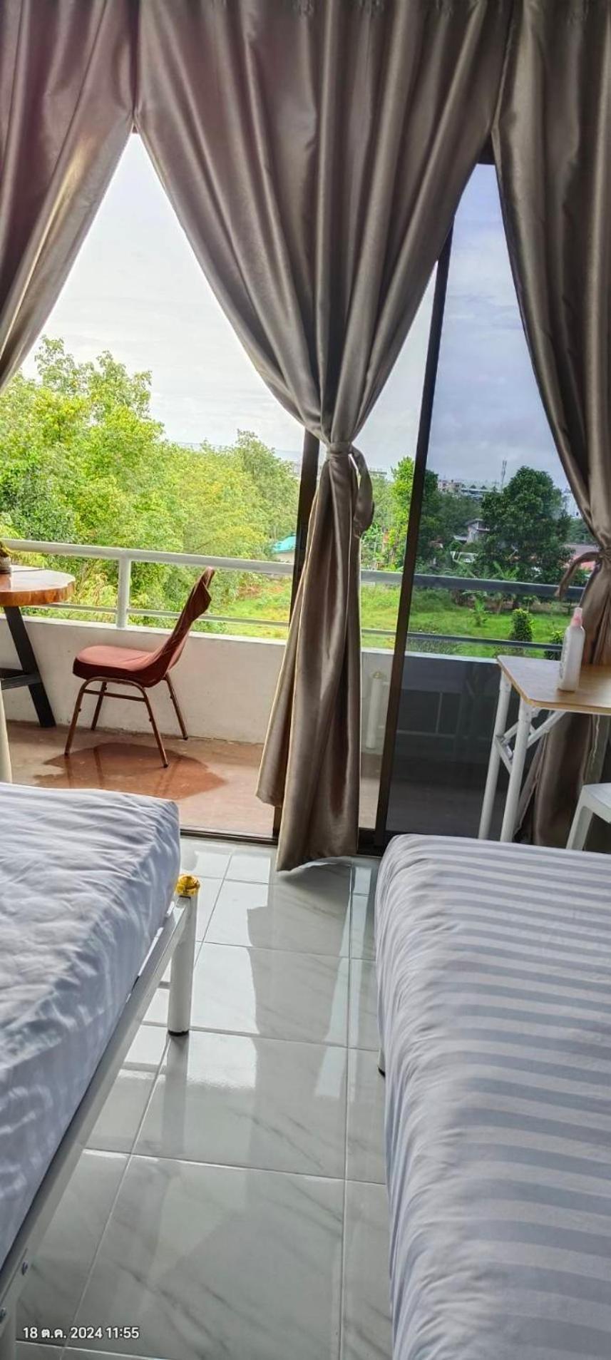 Batikseafood Airport & Room Ban Bo Sai Klang Zimmer foto