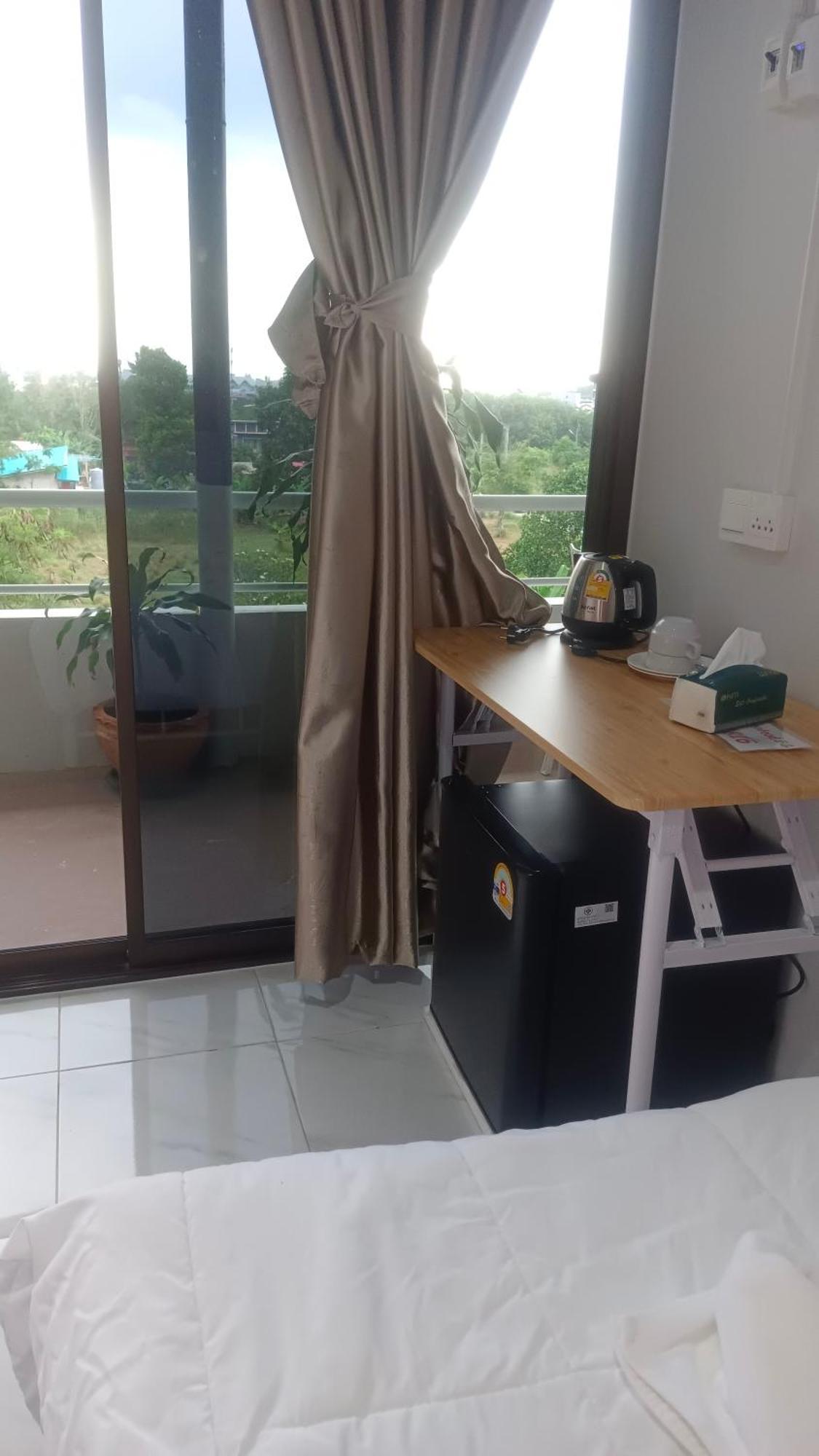 Batikseafood Airport & Room Ban Bo Sai Klang Exterior foto